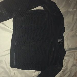 Black long sleep crop top